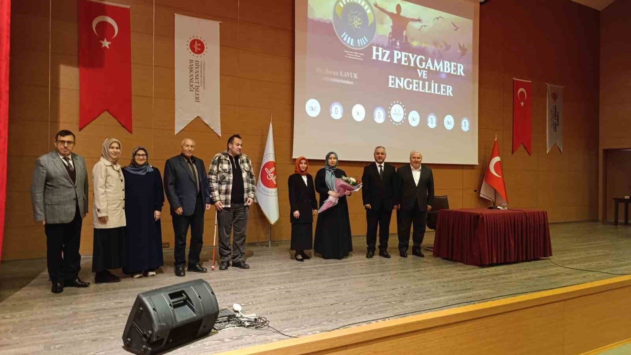 Aydın’da ’Peygamberimiz ve Engelliler’ konferansı düzenlendi
