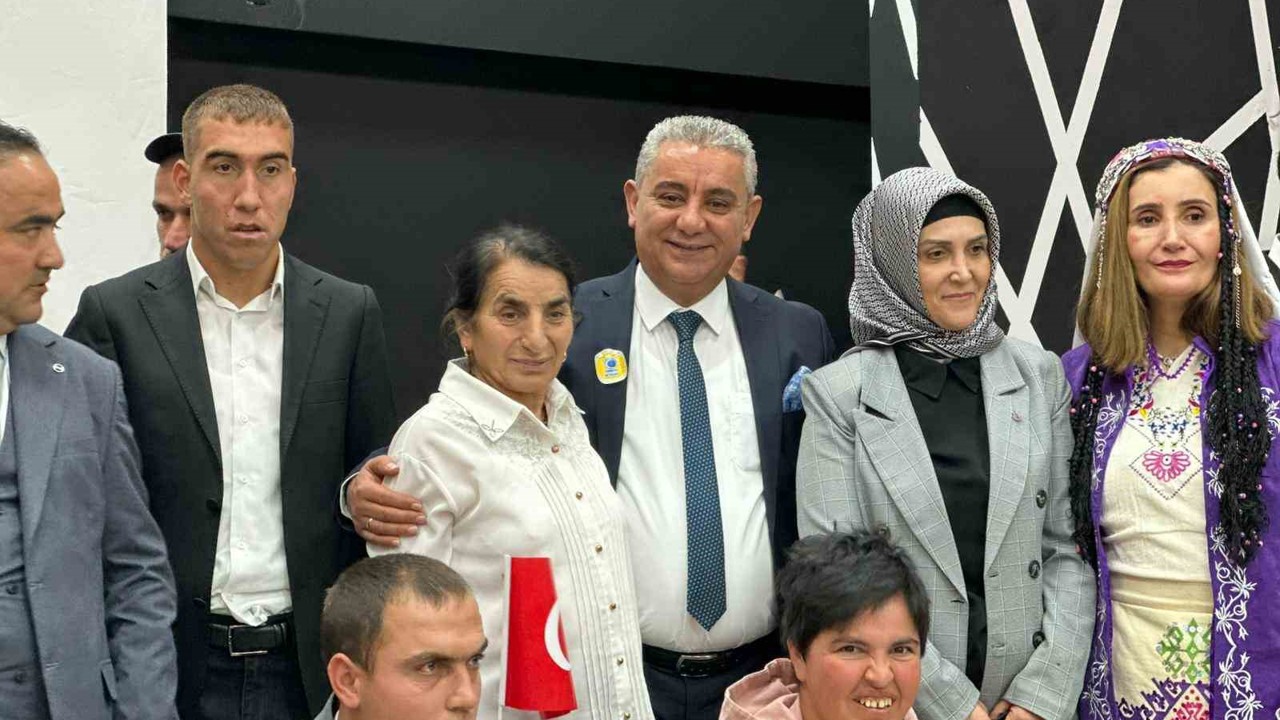 Engelliler Haftası Etkinliği pasta kesimiyle renklendi
