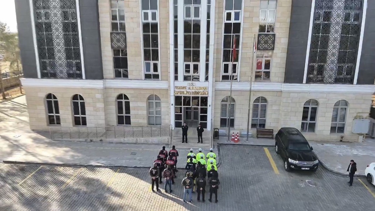 Mardin’de huzur ve güven uygulamasına 6 araç sürücüsüne cezai işlem uygulandı
