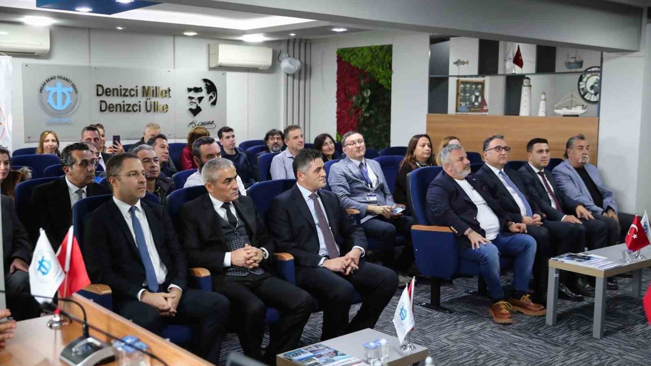 Aliağa Körfezi Mavi Dönüşüm Projesi tanıtıldı
