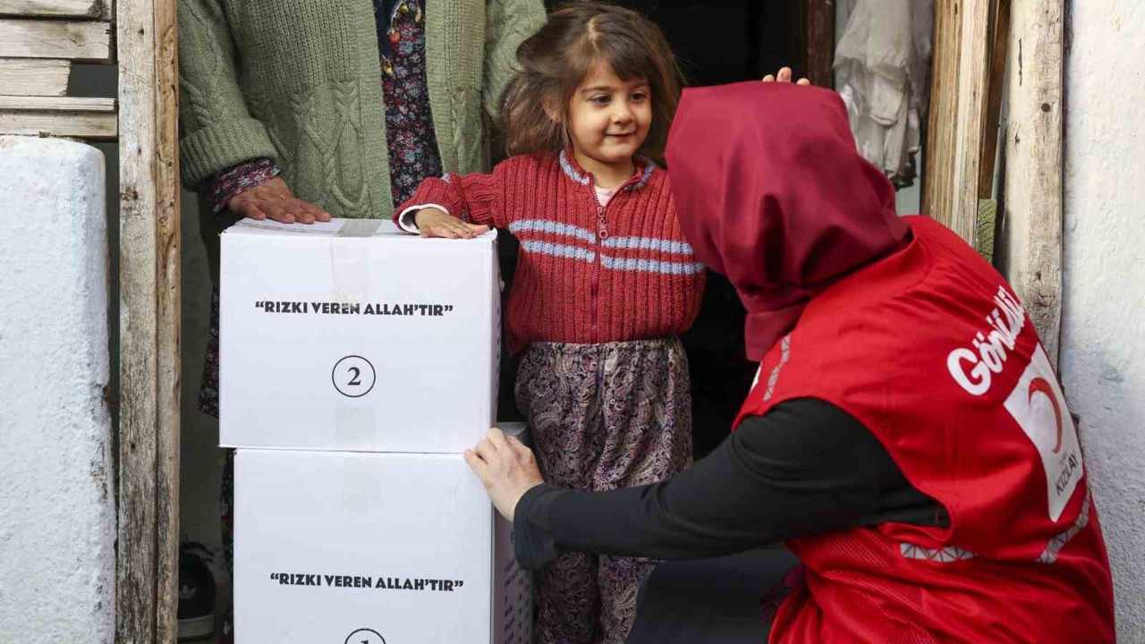 Türk Kızılay’dan 450 bin gönüllüsüne iyilik teşekkürü
