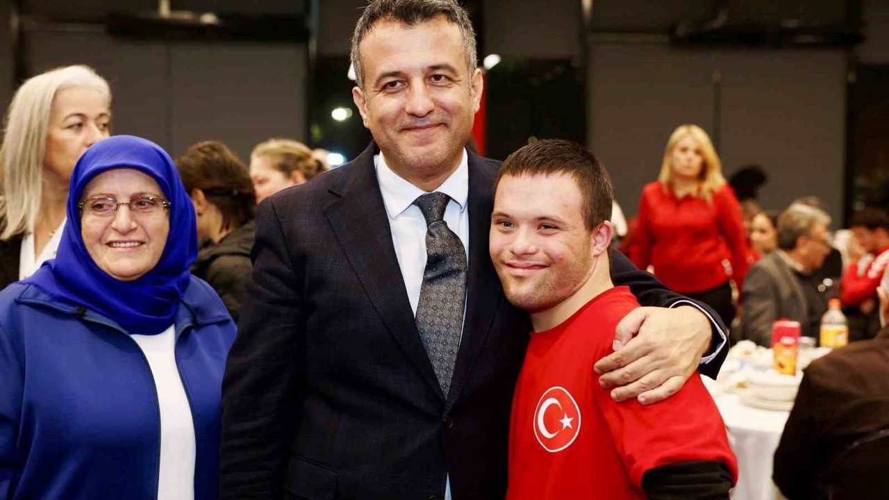 Samsun’da kimse, ’kimsesiz’ bırakılmadı: İhtiyaç sahiplerine 170 milyon TL’lik nakdi yardım
