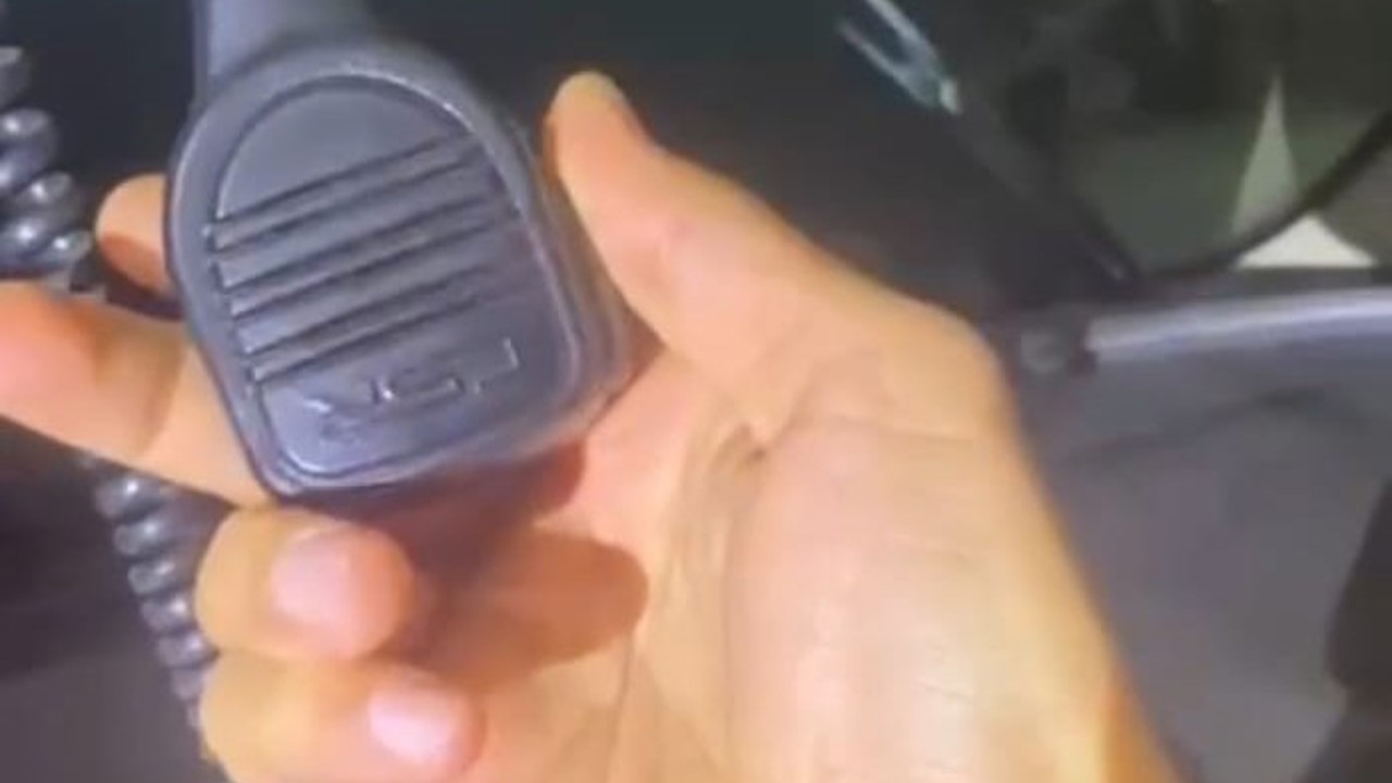 Malatya’da çakar tertibatı bulunduğu tespit edilen araç sürücüsüne para cezası u