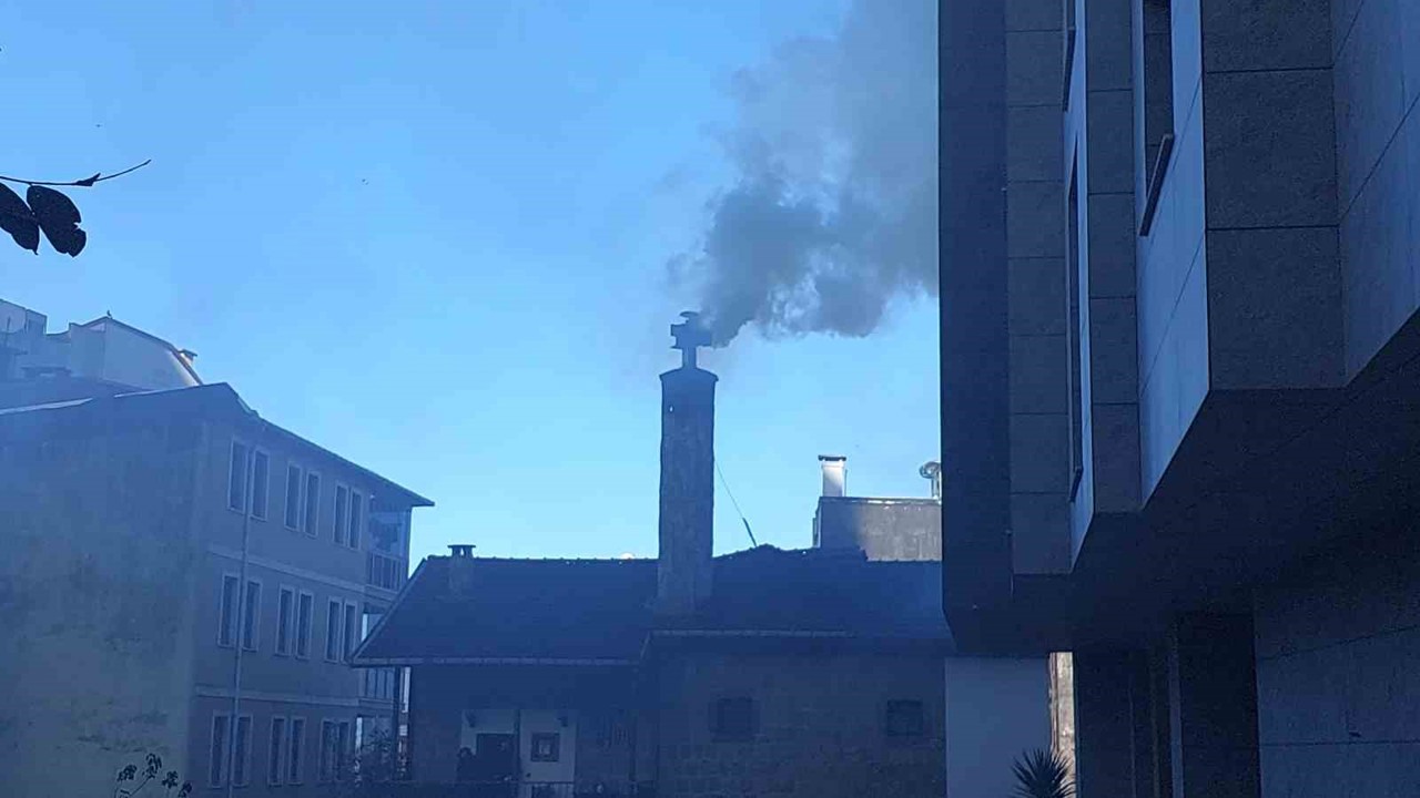 Rize’de baca yangını paniğe neden oldu
