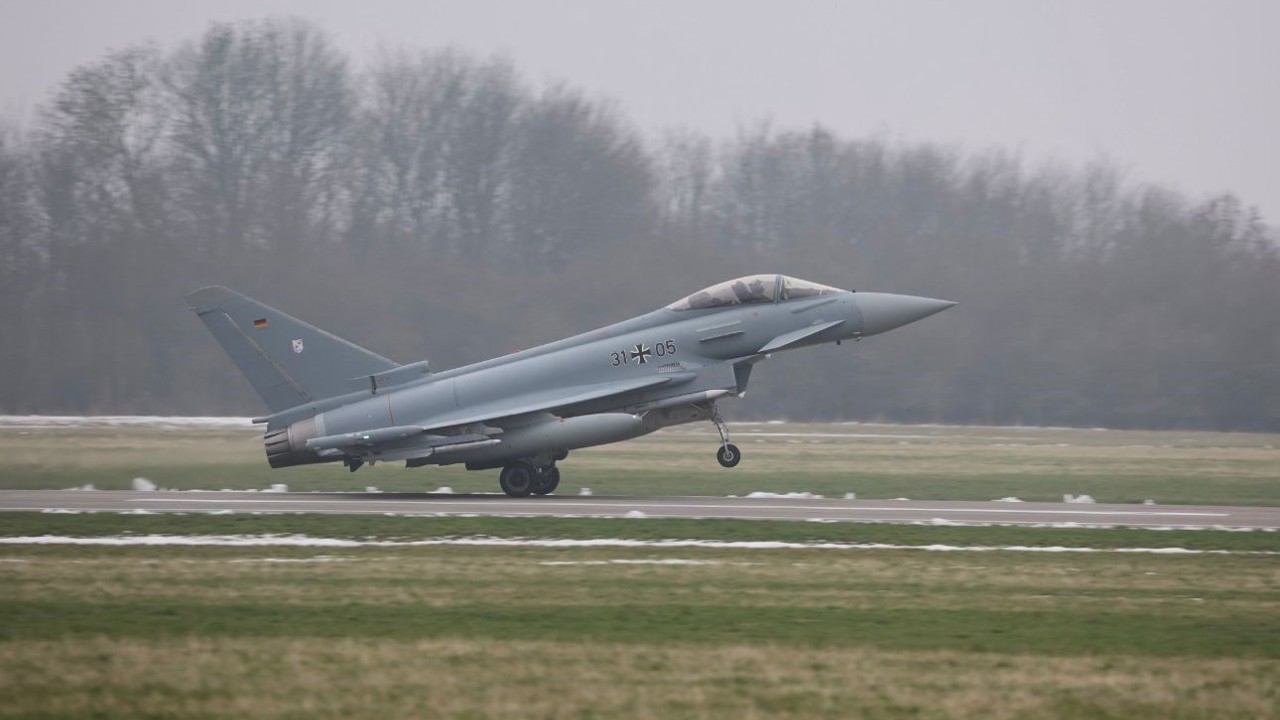 Almanya, Polonya’ya yaklaşık 150 asker ve Eurofighter savaş uçağı konuşlandırdı
