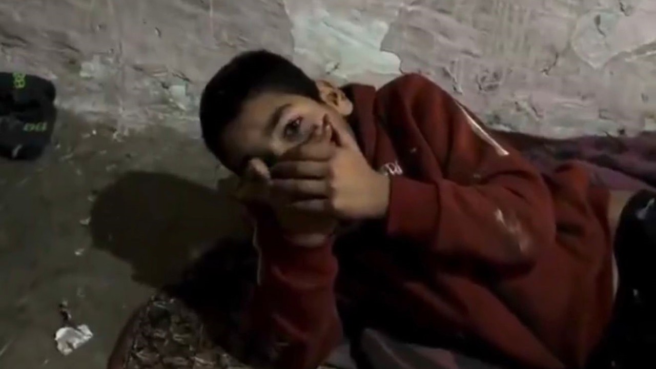 Ankara’da güvercin kümesinde tutulan engelli çocuk kurtarıldı
