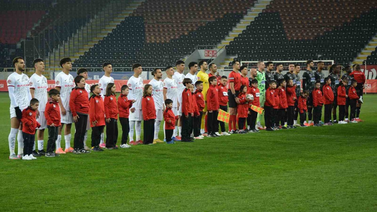 Ziraat Türkiye Kupası: Çorum FK: 0 - Corendon Alanyaspor: 5
