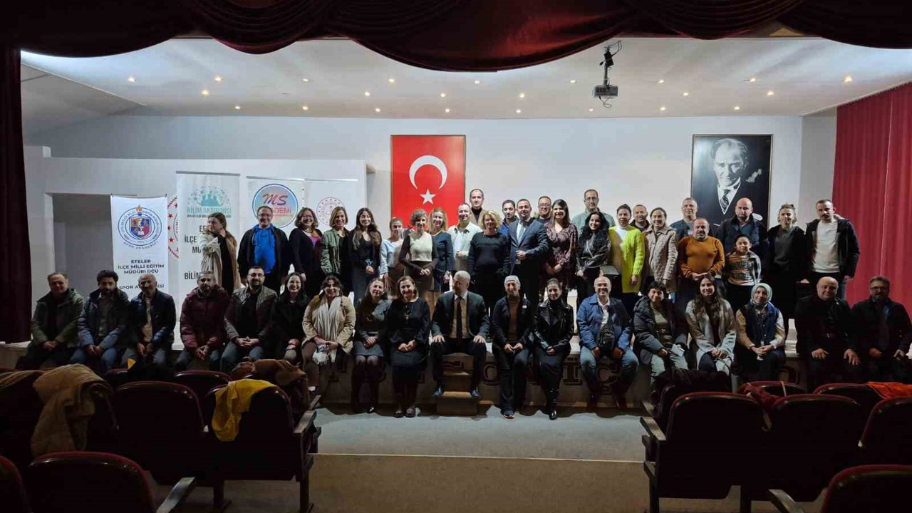 Efeler Müzik ve Sanat Akademisi yeni dönem yol haritasını belirledi
