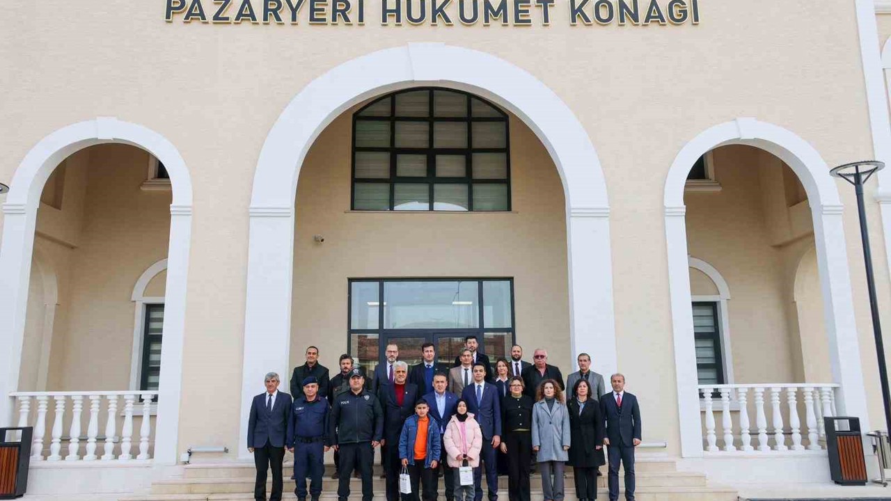 Vali Sözer’den dönem birincisi kaymakam Kara’ya ziyaret
