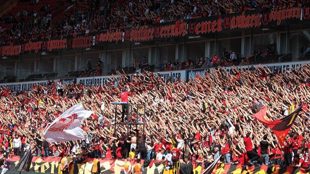 Milletvekili Hatipoğlu’ndan taraftara çağrı
