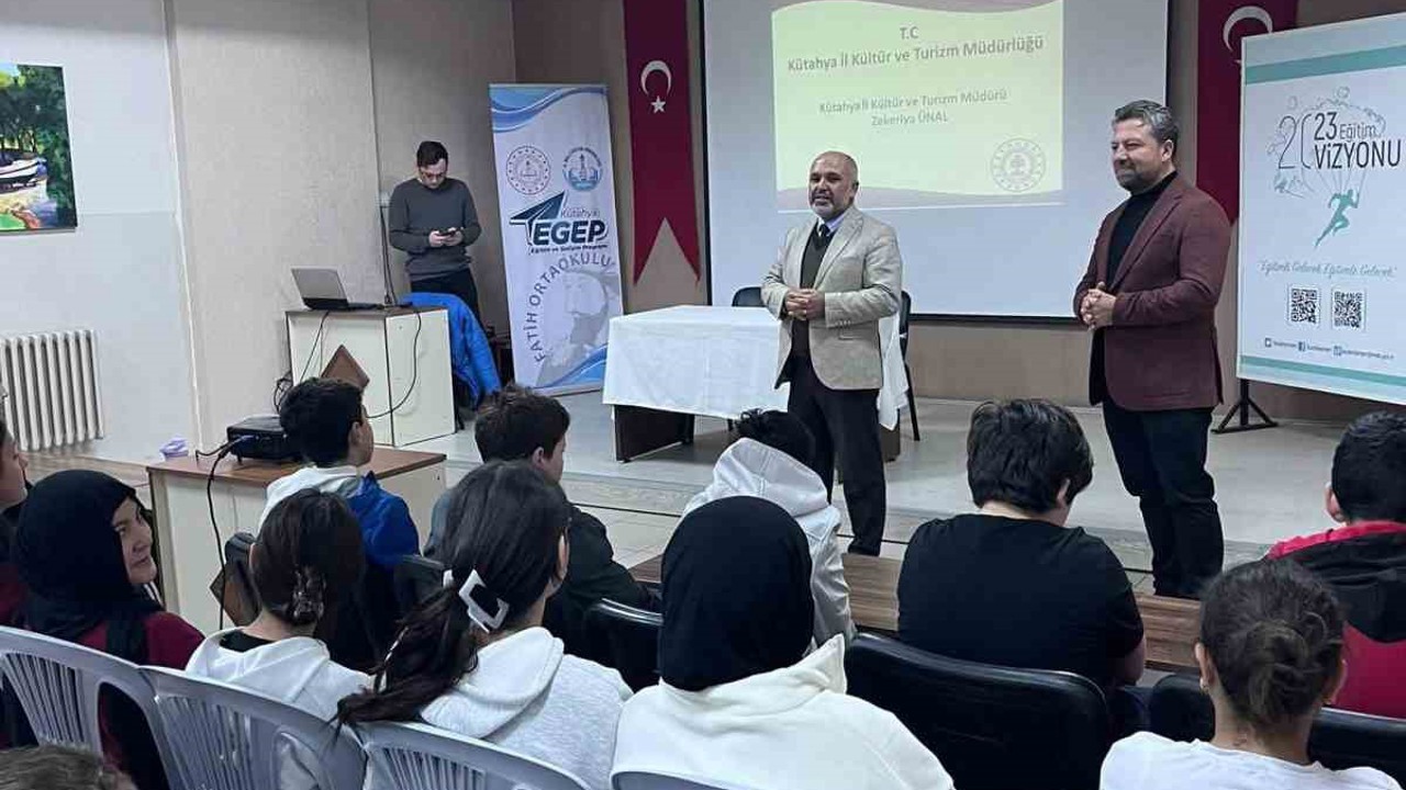 Fatih Ortaokulu’nda "Nesilden Nesile Kültürel Miras" sunumu
