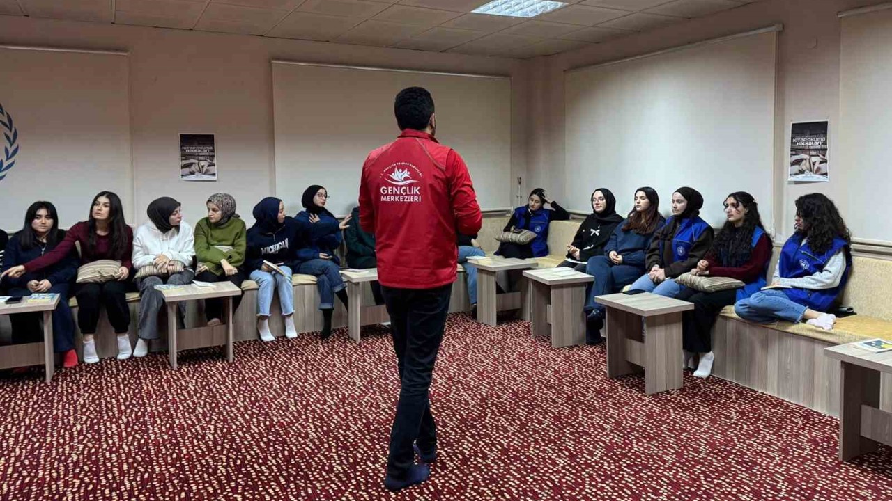 Bayburt’ta gençler bağımlılığa karşı bilgilendirildi
