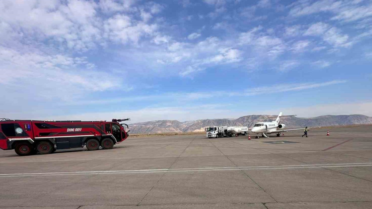 Şırnak’ta kalp rahatsızlığı olan bebek ambulans uçakla Ankara’ya sevk edildi
