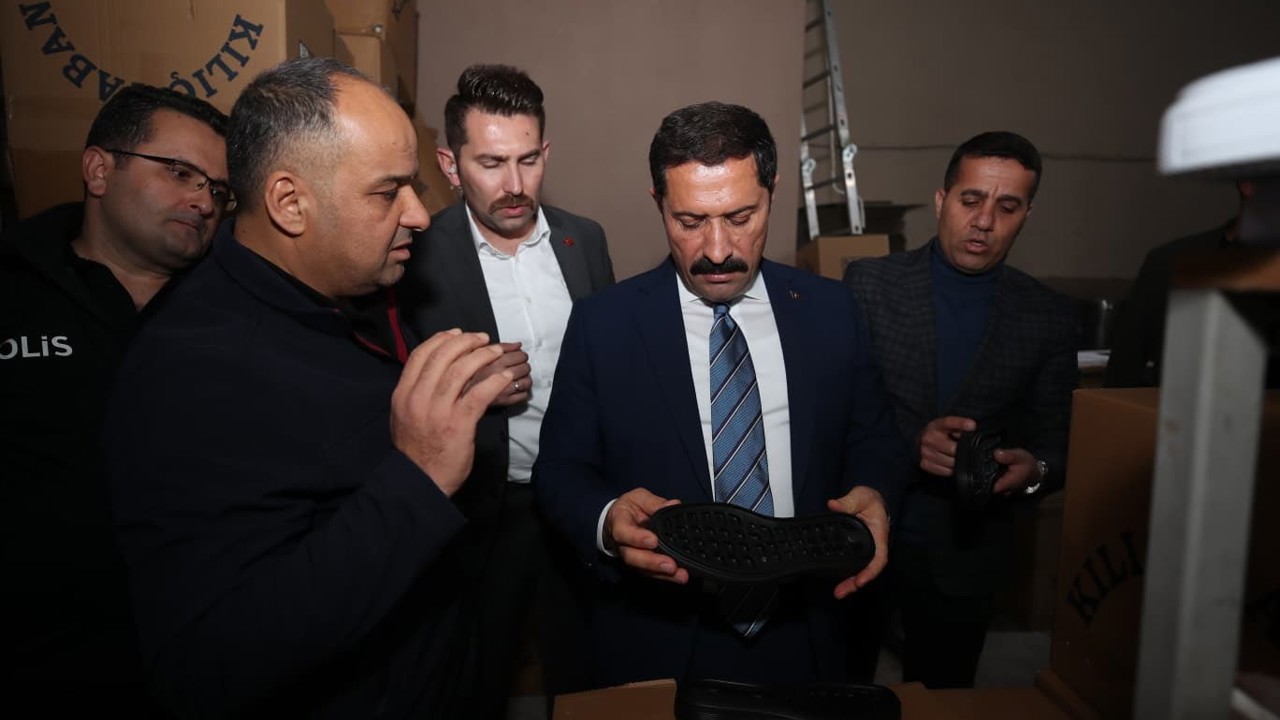 Vali Masatlı, Reyhanlı’da ayakkabıcılar sitesi esnafıyla bir araya geldi
