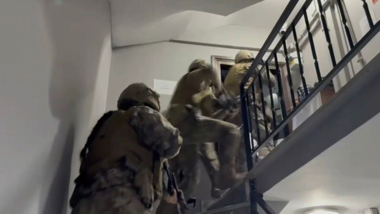 Organize suç örgütlerine darbe: İstanbul’da kurşunlama ve eylem hazırlığına 9 gözaltı
