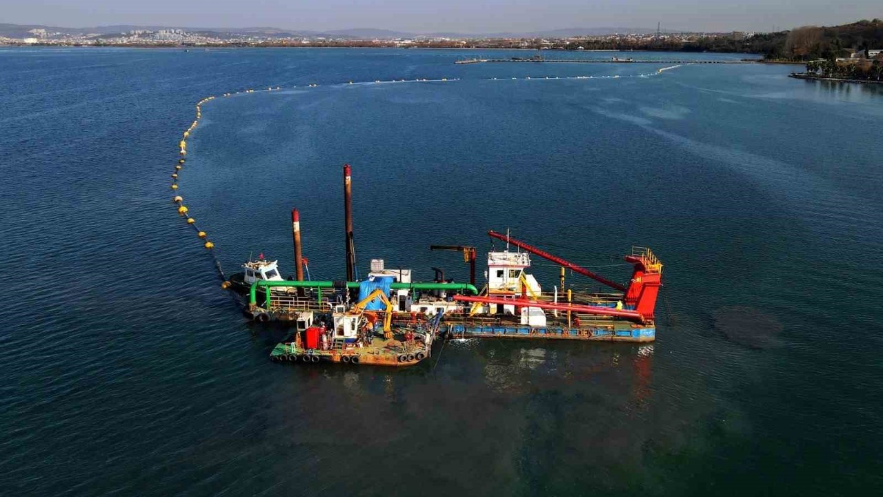 Başkan Büyükakın: "Marmara Denizi’ne her gün 4.5 milyon metreküp kanalizasyon atığı bırakılıyor"
