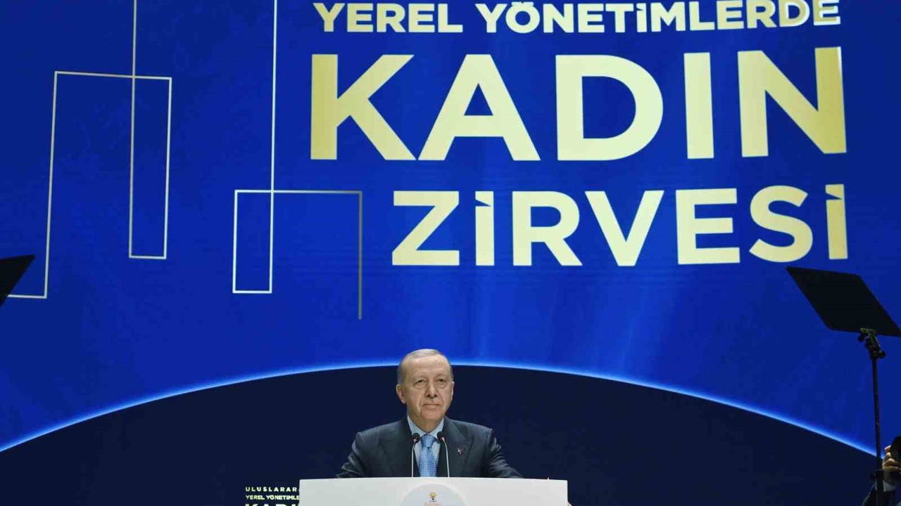 Cumhurbaşkanı Erdoğan: "Hiçbir ayrım yapmadan şehrine hizmet edenin yanında, şehrini yağmalayanın karşısında olacağız"
