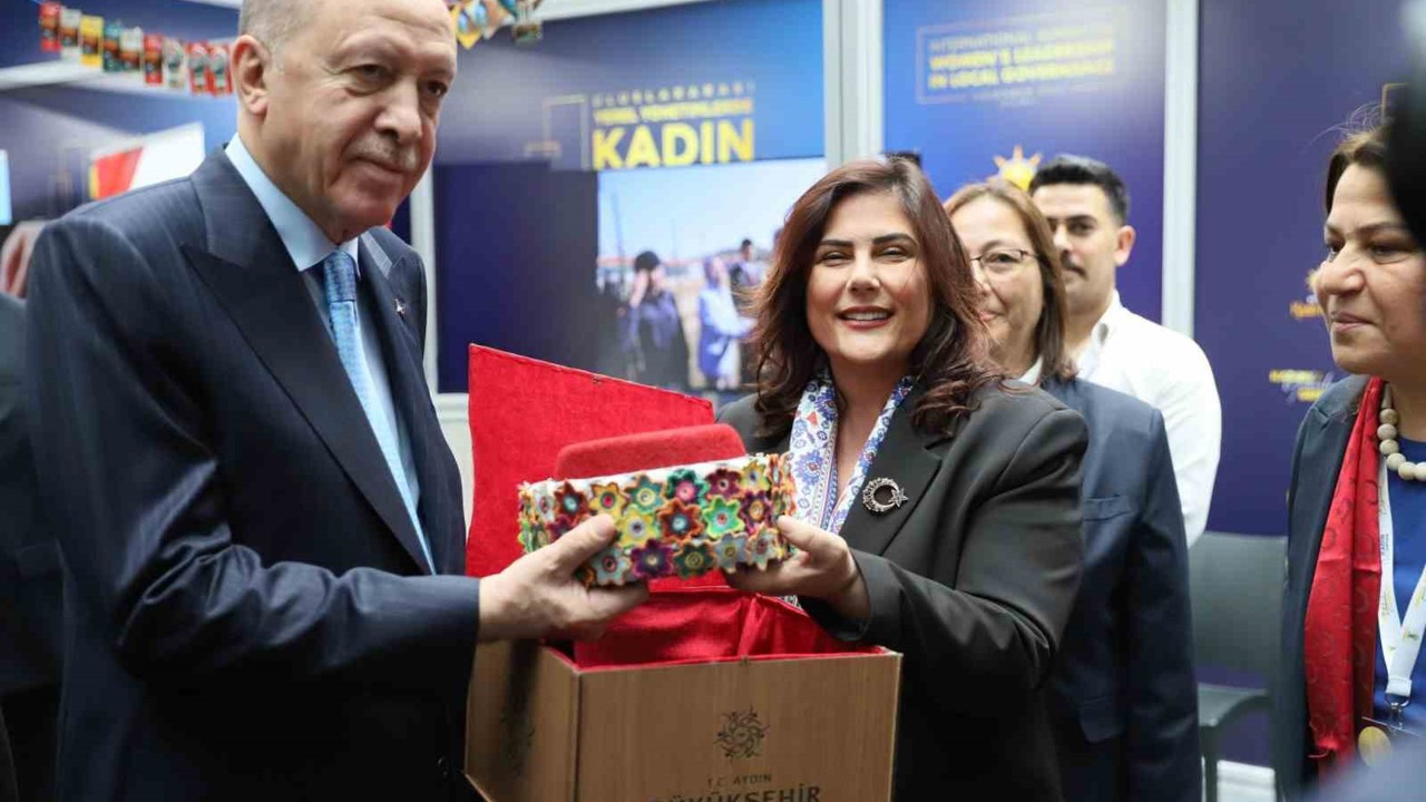 Başkan Çerçioğlu’ndan Cumhurbaşkanı Erdoğan’a ’Aydın’ hediyesi

