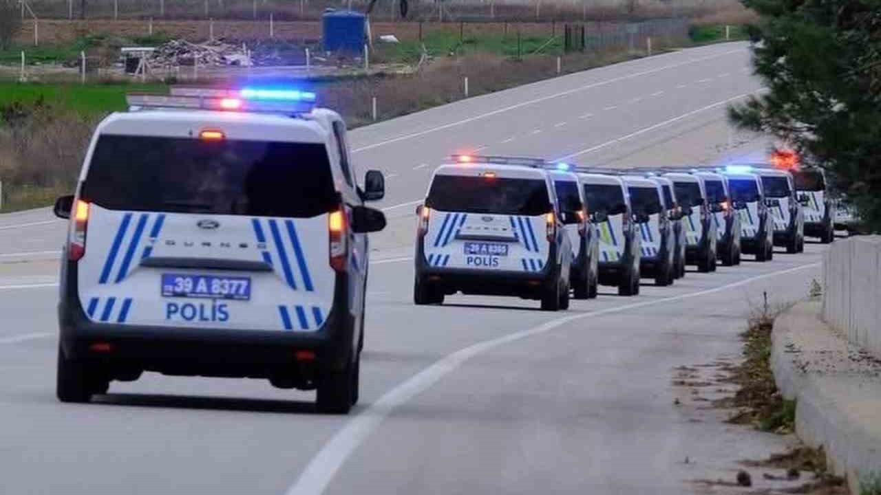 Kırklareli’nde Emniyet teşkilatına 64 yeni araç
