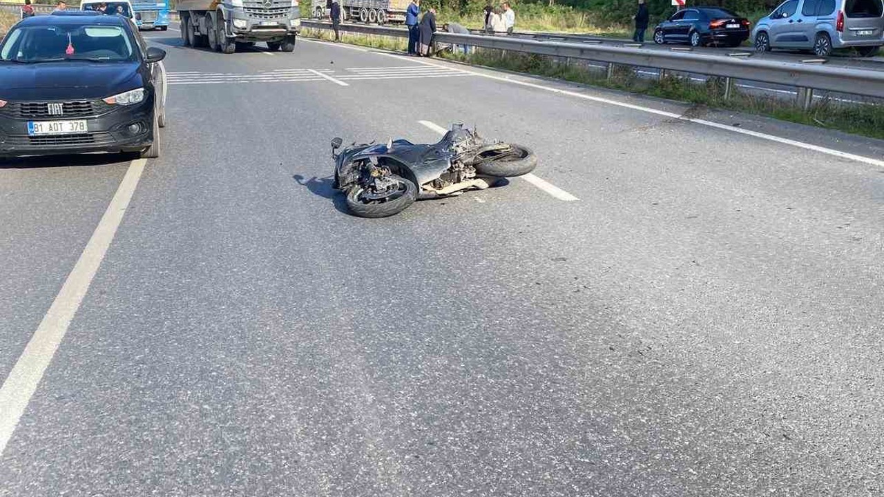 Motosiklet kazasında 16 yaşındaki genç ağır yaralandı
