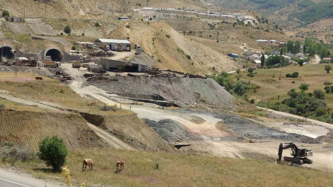 Kop Tüneli geciktikçe endişe artıyor: "Karın yağmasını istemiyoruz"
