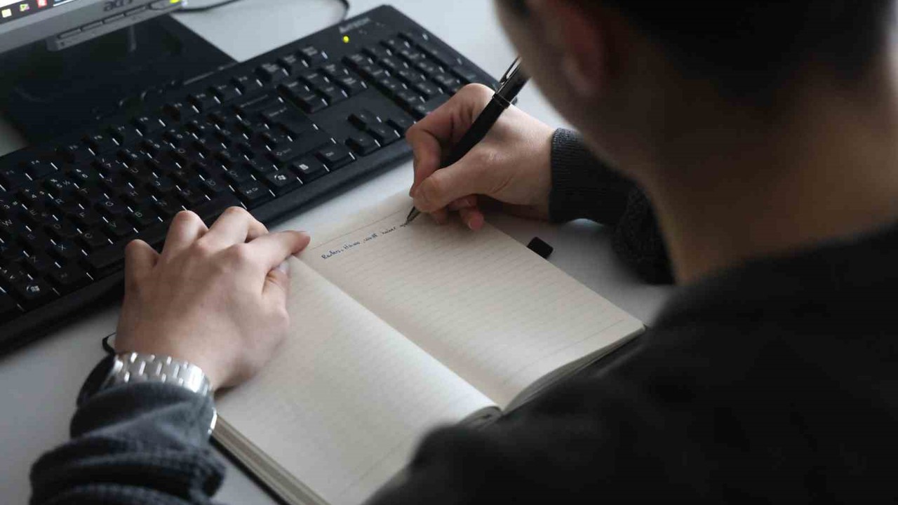 Yeni nesil yazmakta zorlanıyor
