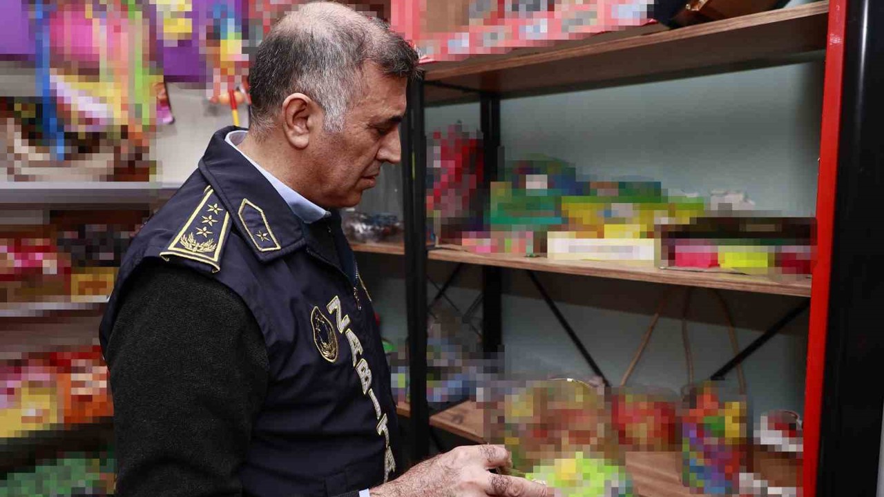 Sultanbeyli Belediyesi zabıta ekiplerinden sıkı denetim
