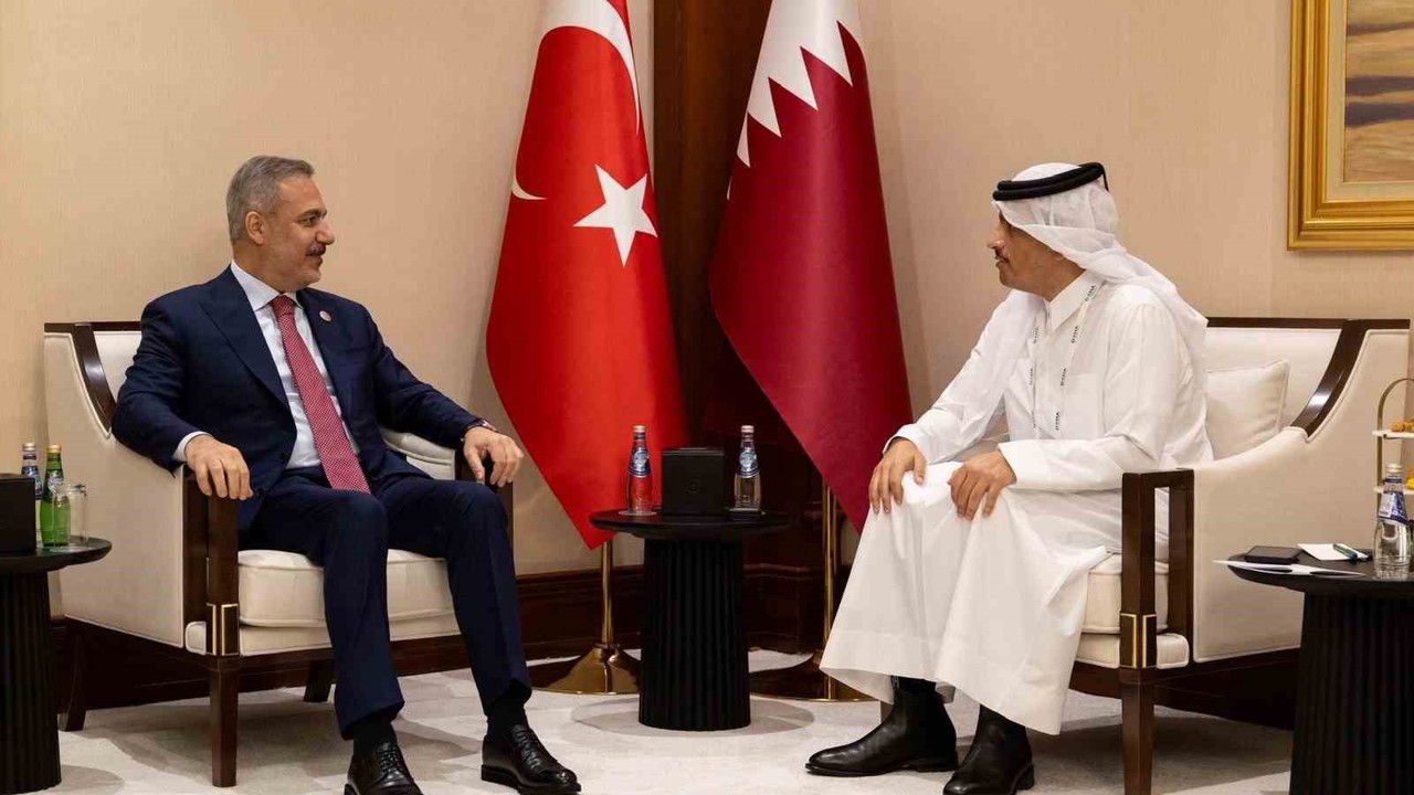 Bakan Fidan, Katarlı mevkidaşı Al Thani ile görüştü

