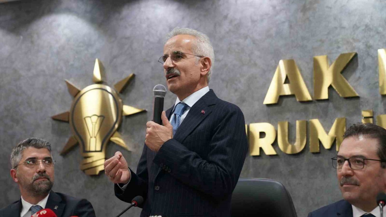 Ulaştırma ve Altyapı Bakanı Abdulkadir Uraloğlu; "Erzurum’un ben de ayrı bir yeri vardır"
