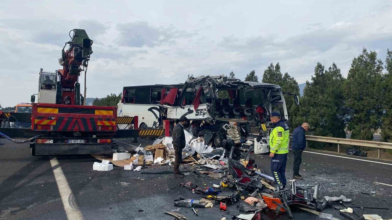 Osmaniye’deki feci kazada hayatını kaybedenlerin isimleri belli oldu
