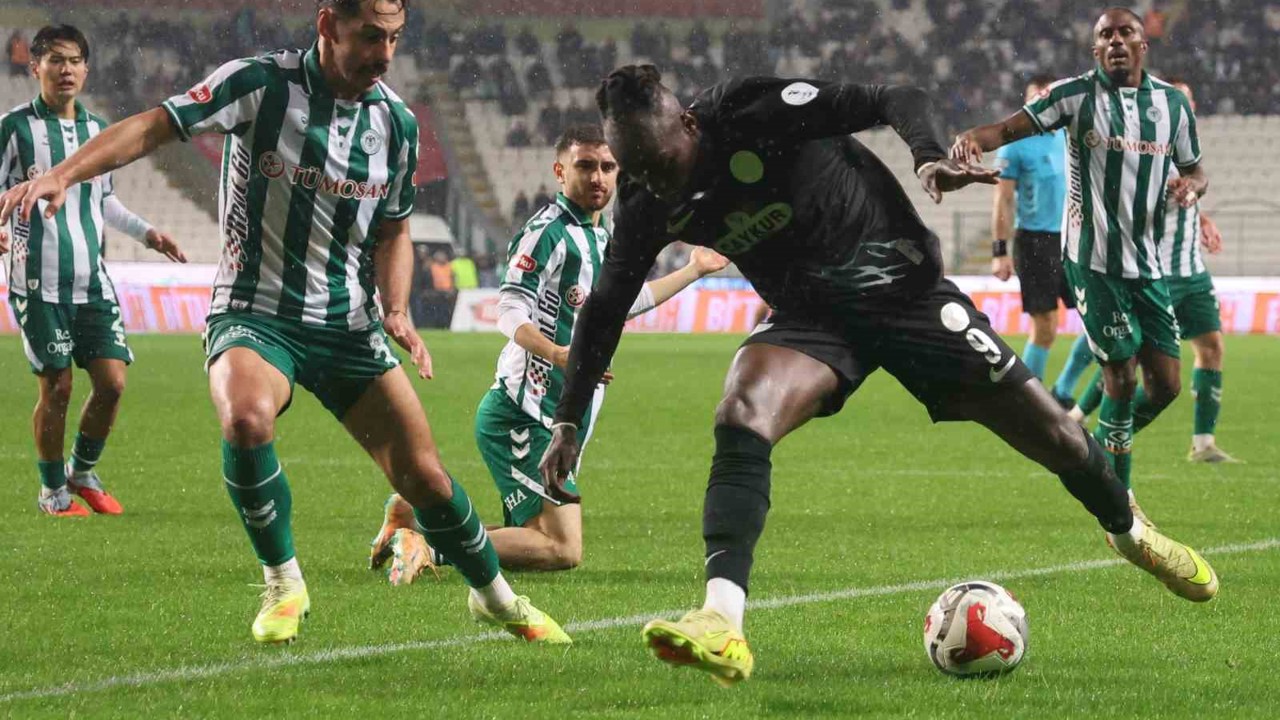Trendyol Süper Lig: Konyaspor: 1 - Çaykur Rizespor: 1 (Maç sonucu)
