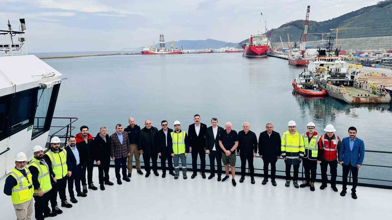 Seven Vega gemisi Filyos Limanı’nda: 2026 hedefi için start verildi
