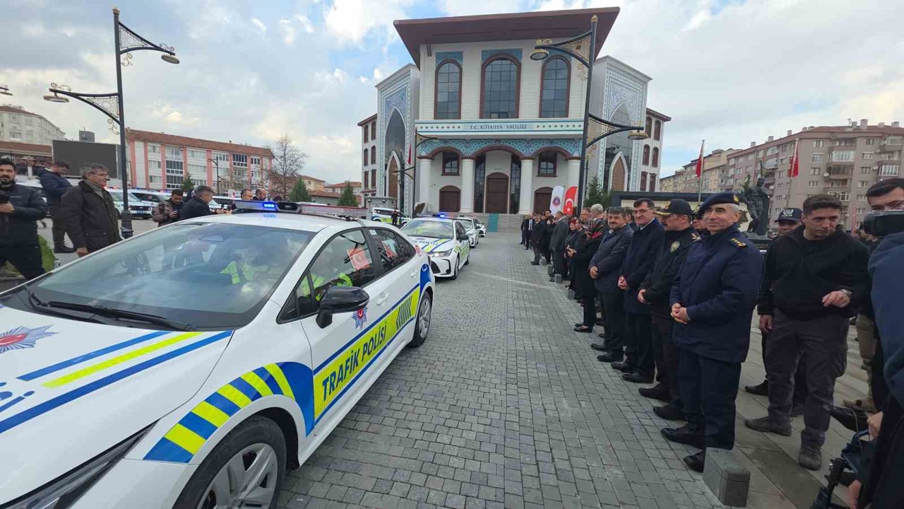 Kütahya’da güvenlik güçlerine 78 araç tahsis edildi
