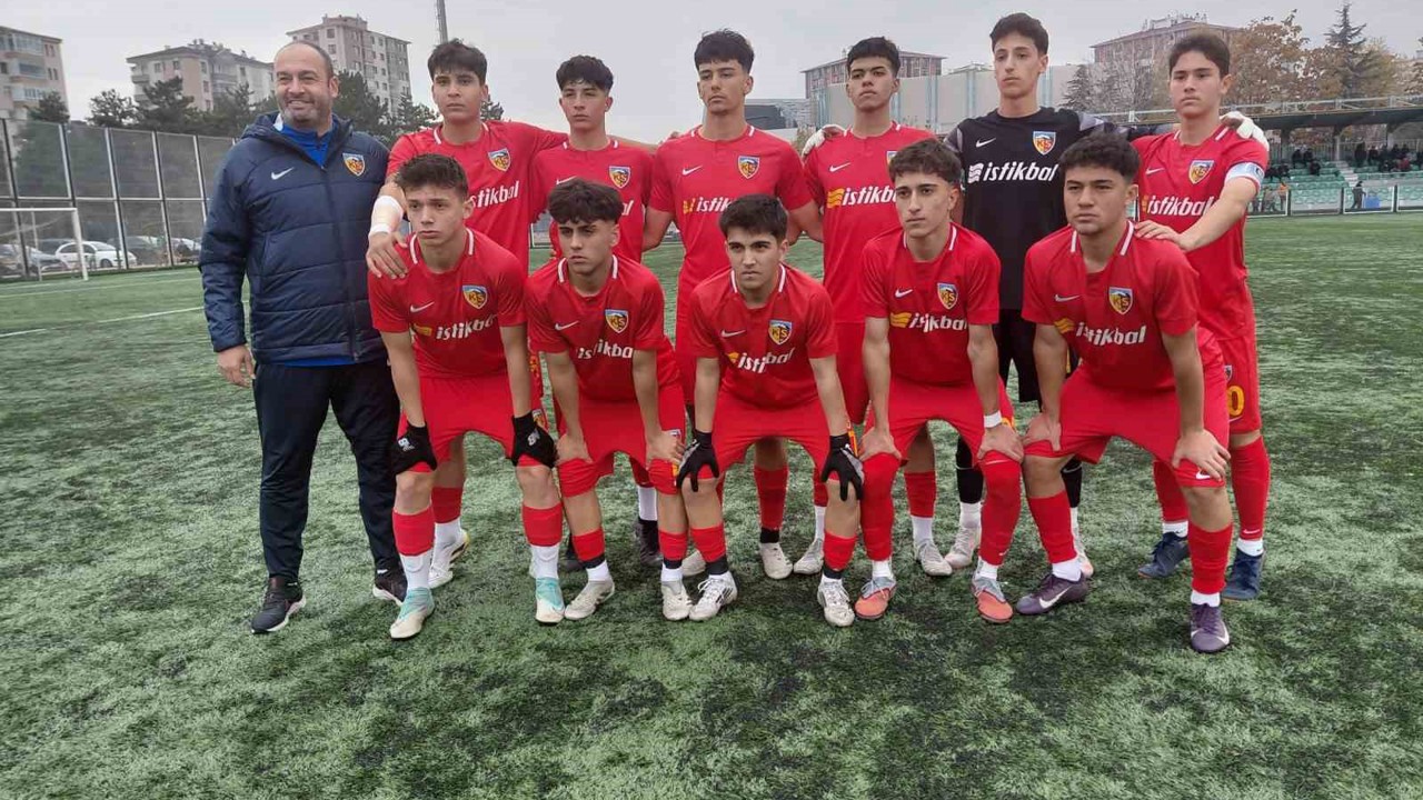 Gelişim Ligi U-16: Talas Belediyespor: 1 - Kayserispor: 4
