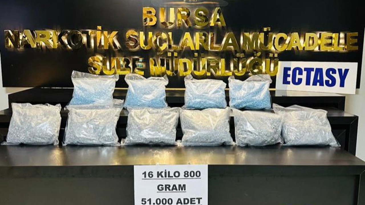 Bursa’da uyuşturucu operasyonu: 51 bin adet extacy ele geçirildi
