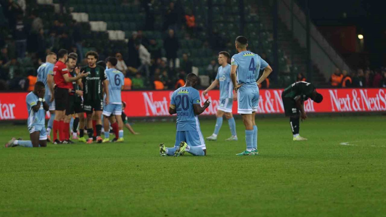 Trendyol Süper Lig: Kocaelispor: 0 - Kasımpaşa: 0 (Maç sonucu)
