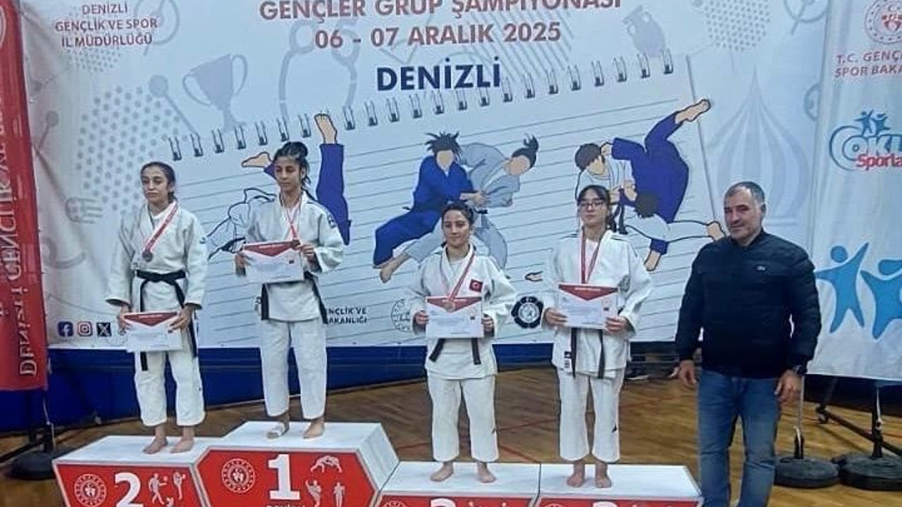 Denizli’de judo grup şampiyonası heyecanı nefes kesti
