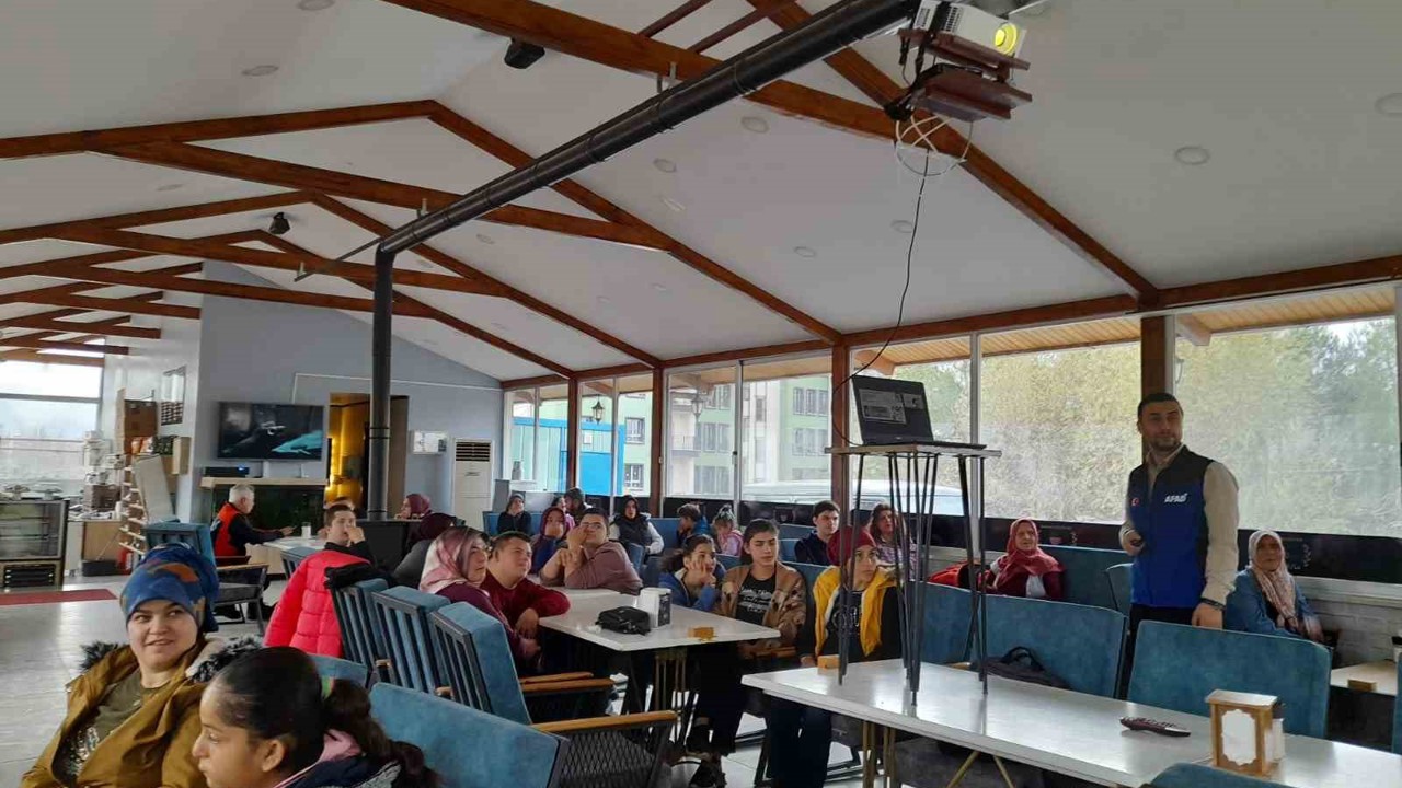 Vatandaşlara afet farkındalık eğitimi verildi
