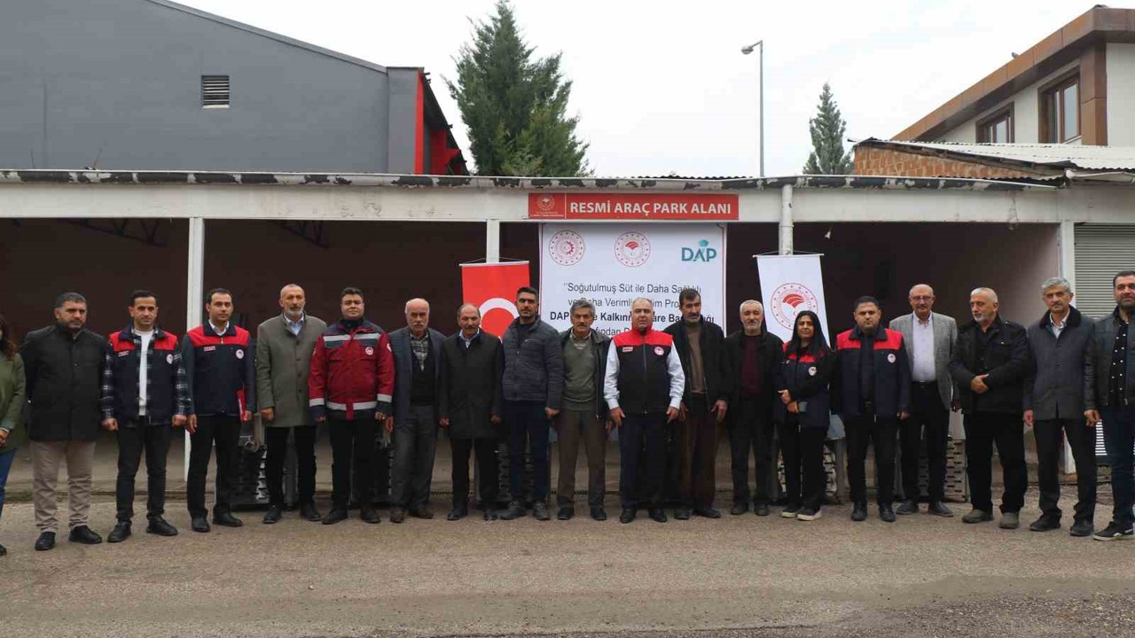 Elazığ’da üreticilere süt soğutma tankı dağıtıldı
