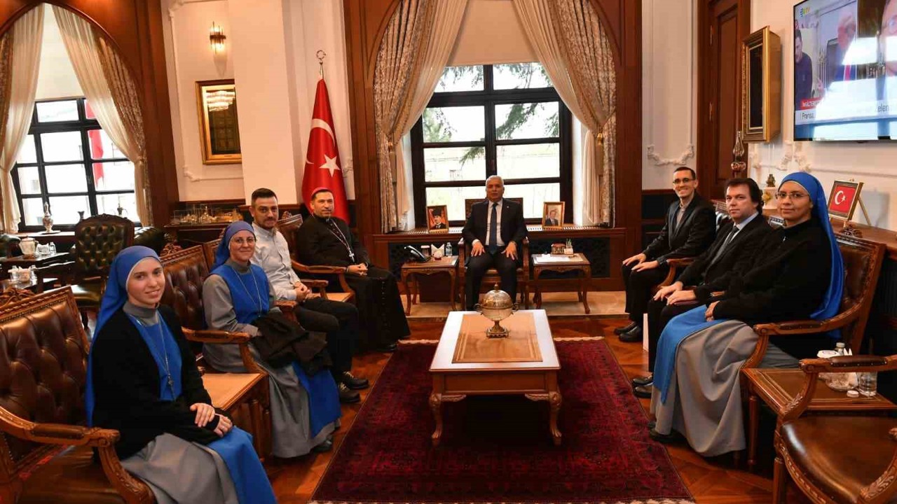 Santa Maria Katolik Kilisesi Episkoposu Antuan Ilgıt’tan Vali Yıldırım’a ziyaret
