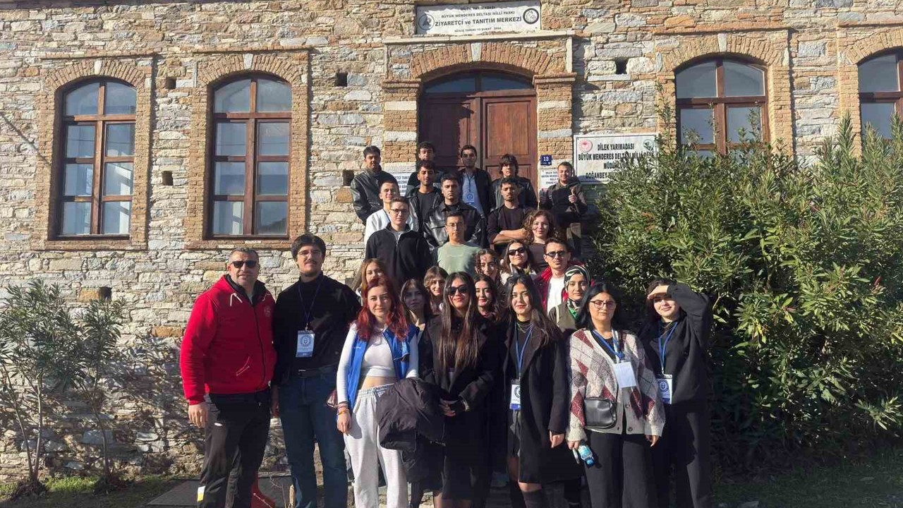 Gençler Söke’de tarih ve doğayla buluştu
