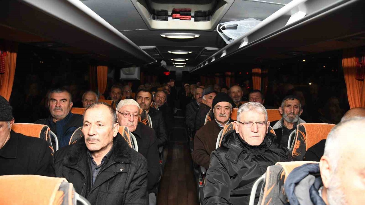 Pursaklar Belediyesi ‘Şeb-i Arus Haftası’ dolayısıyla ilk kafileyi yola çıkarttı
