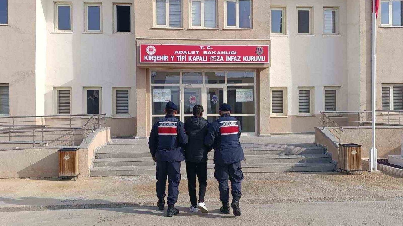 Kırşehir’de aranan şahıs yakalandı

