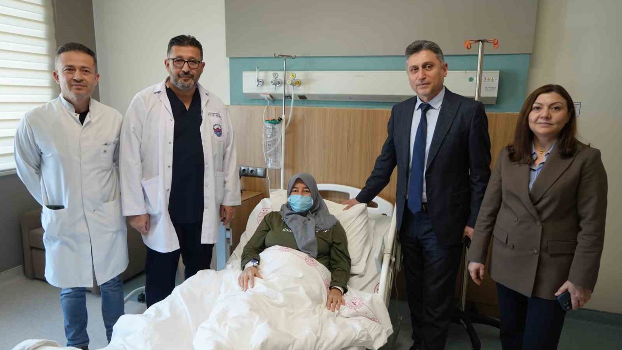 Gaziantep’te kadın hasta, kadavradan yapılan böbrek nakli ile sağlığına kavuştu
