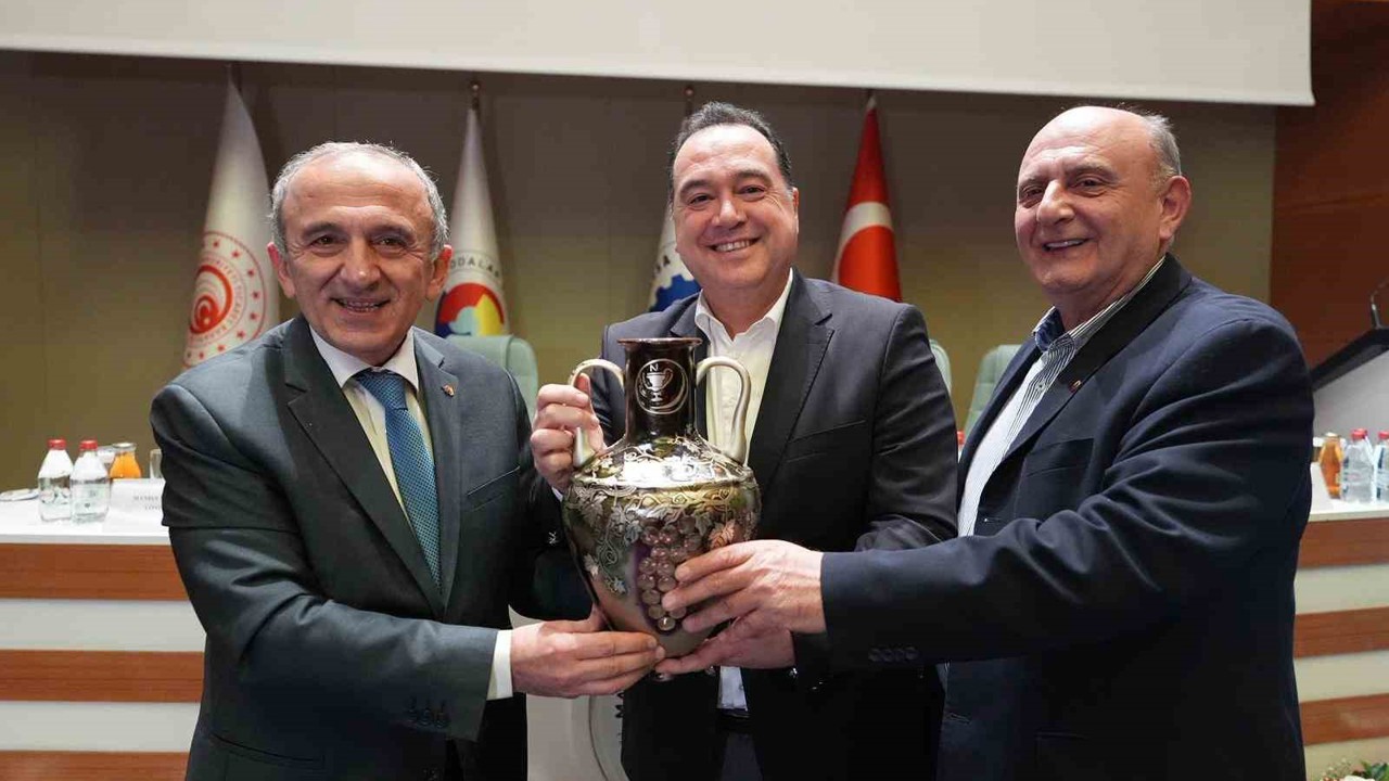 Manisa TSO Başkan Dutlulu’yu ağırladı
