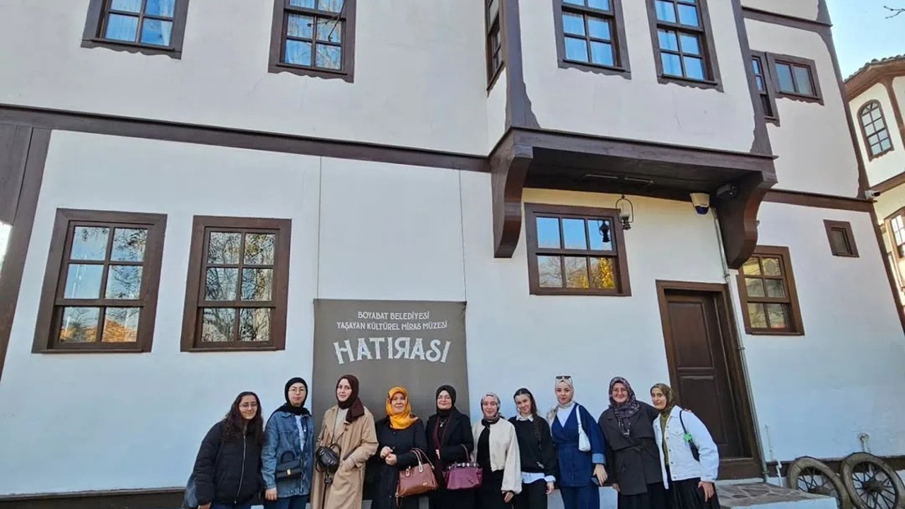 Üniversiteli gençler Sinop’un kültürel değerlerini yerinde keşfetti
