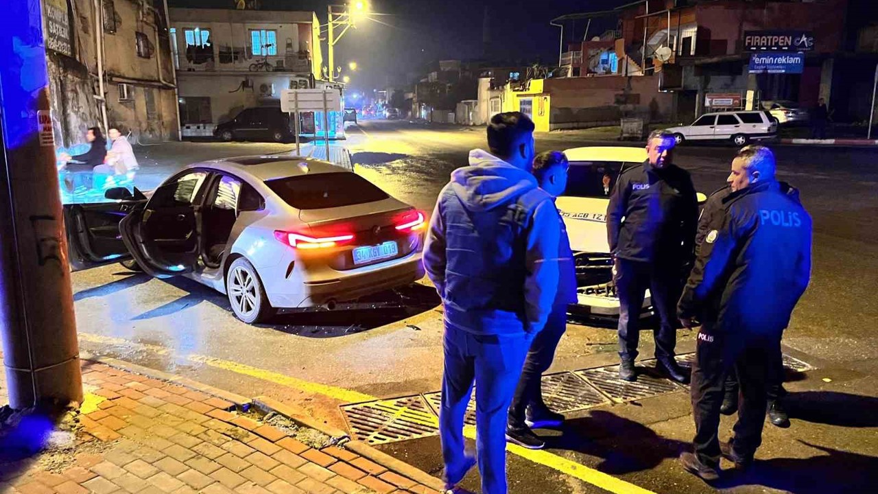 Tarsus’ta trafik kazası: 2 yaralı
