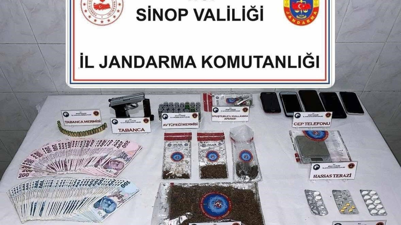 Sinop’ta jandarmadan uyuşturucu tacirlerine darbe
