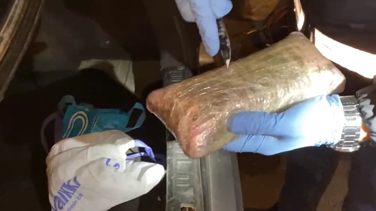 Samsun’da uyuşturucu operasyonları: 15 gözaltı
