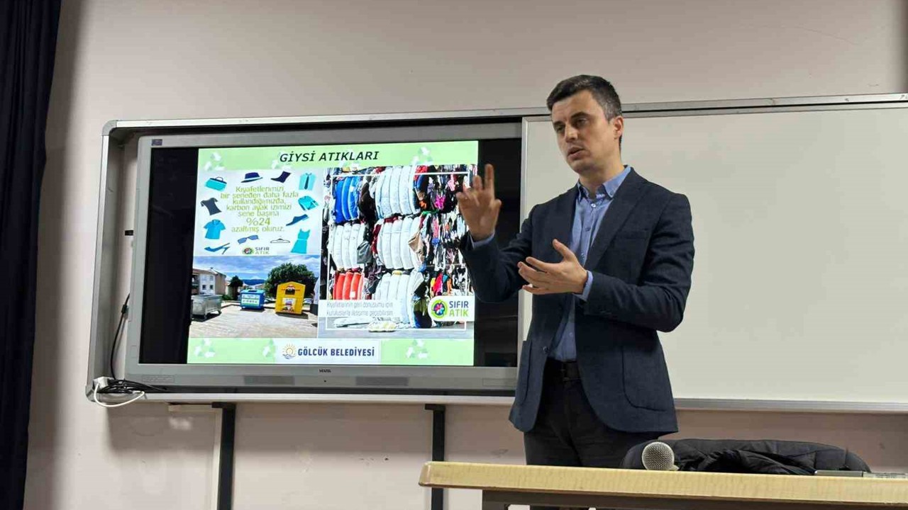 Gölcük’te lise öğrencilerine "sıfır atık" eğitimi
